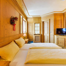 Hotel Jauch's Löwen, 诺伊尔豪森 — 照片 3