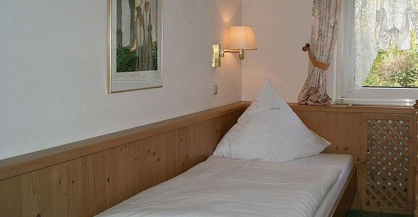 Hotel Keller, Креузтал — фото 1