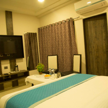 Elegance Villa by sky stays Hotel, 达博克 — 照片 4