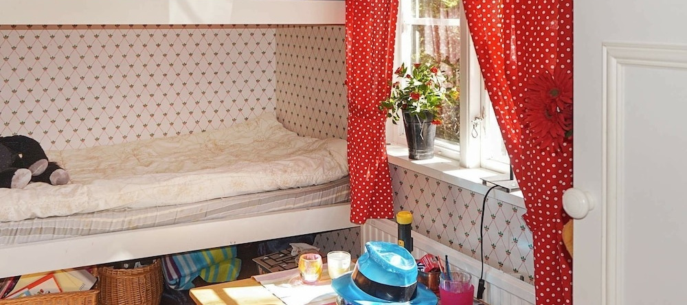 Holiday Home in Vadstena, 瓦斯泰纳 — 照片 1