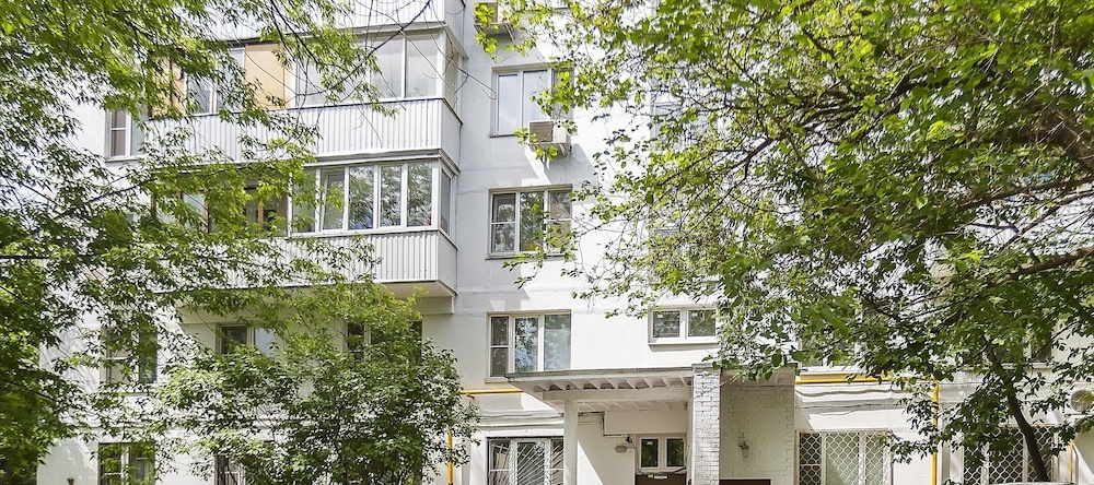 Apartment on Tryokhgorny Val 3, 特廖赫戈尔内 — 照片 1