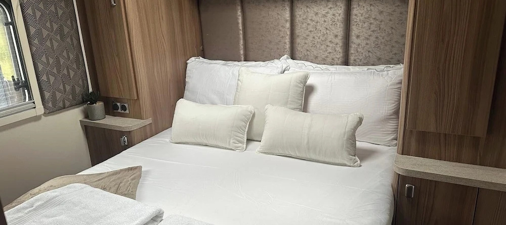 4 Guests - Pet Friendly - Durham Caravan Retreat, Durham — photo 1