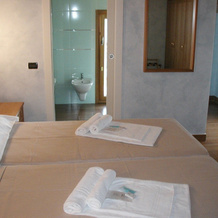 Azzano Holidays Bed & Breakfast, Mezzegra — photo 5