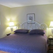 Bernard Gray Hall Bed and Breakfast, 尼亚加拉葡萄酒产区 — 照片 4