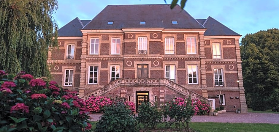 Le Petit Château de Conteville, 帕吕埃 — 照片 1