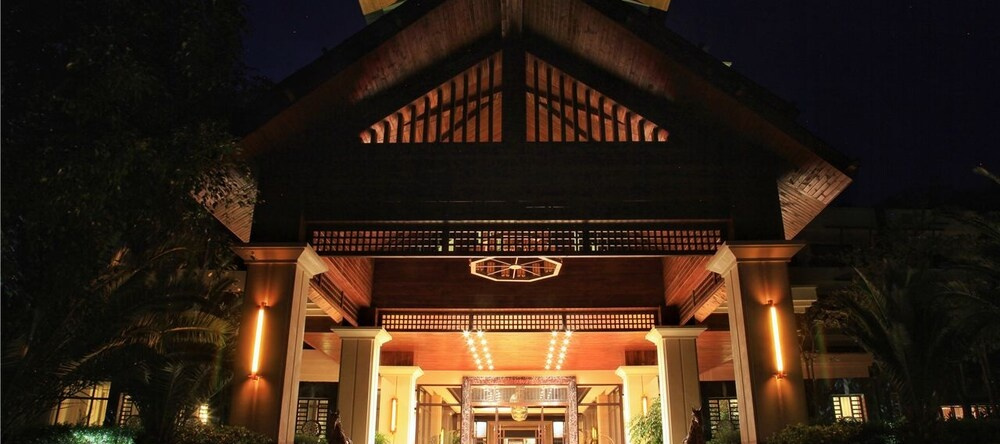HTYC Hotel, Lincang — photo 1