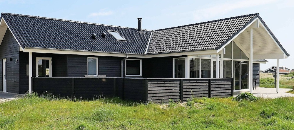 Luxurious Holiday Home With Private Whirlpool in Jutland, 蒂斯特 — 照片 1