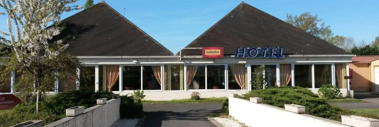 Hôtel & Résidence Nevers Nord / Varennes Vauzelles, 瓦雷讷-沃泽勒 — 照片 1