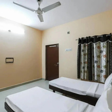 Hotel Jay Kishan By Oyo Rooms, Моти Хавди — фото 3