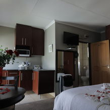 Ledumo Lodge, Эмалахлени — фото 5