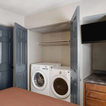 Eagle's Den Suites Big Spring a Travelodge by Wyndham, Big Spring — photo 4