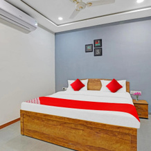 OYO Flagship 80625 Hotel King Land, 拉杰科德 — 照片 3