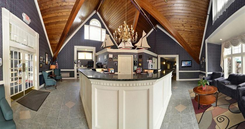 Best Western Plus The Inn At Smithfield, Платтсберг — фото 1