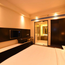 Iscon The Fern Resort & Spa, Bhavnagar, 巴夫纳加尔 — 照片 3