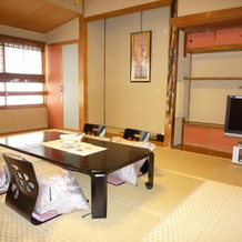 Yudanaka Tawaraya Ryokan, 山之内 — 照片 3