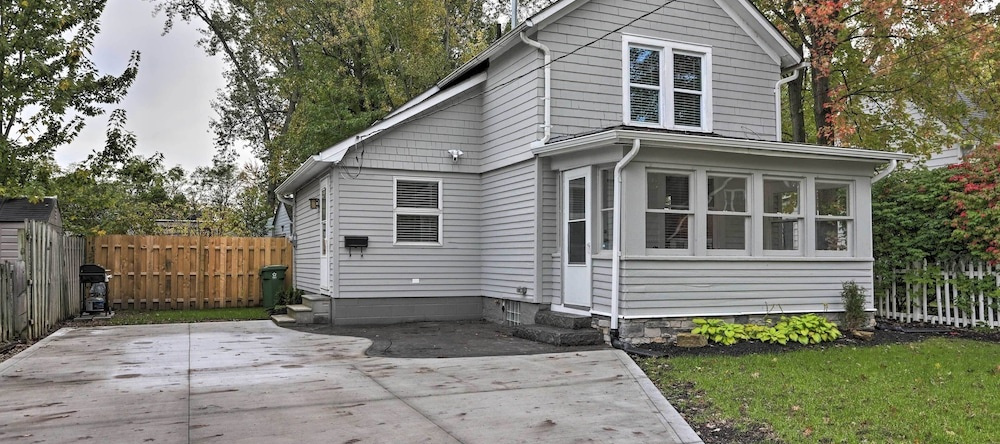 Pet-Friendly Home - 1/2 Mi To Downtown Willoughby!, Уиллоуби — фото 1