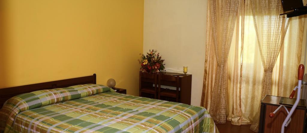 Hotel Ristorante Il Pino, Чиузи — фото 1