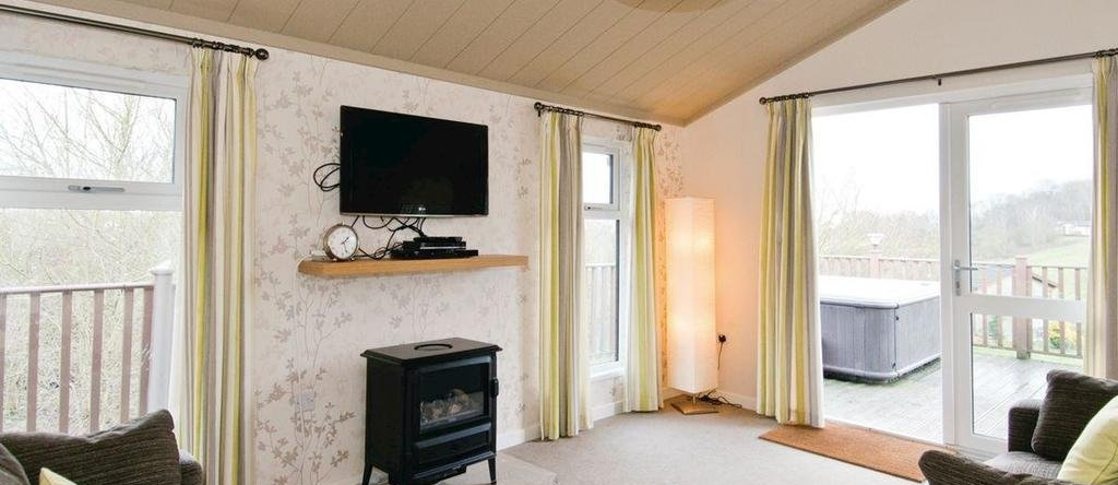 Heronstone Lodges, Ystradgynlais — photo 1