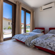 VSG Resort - 200m from Beach, Pool, Sauna & Jacuzzi, 波列 — 照片 2