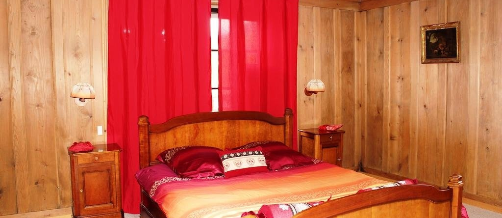 Auberge de la Couronne, Haut-Intyamon — photo 1