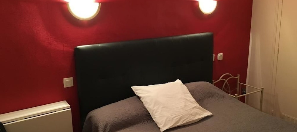 Hotel Restaurant Le d'Artagnan, 维克-费藏萨克 — 照片 1