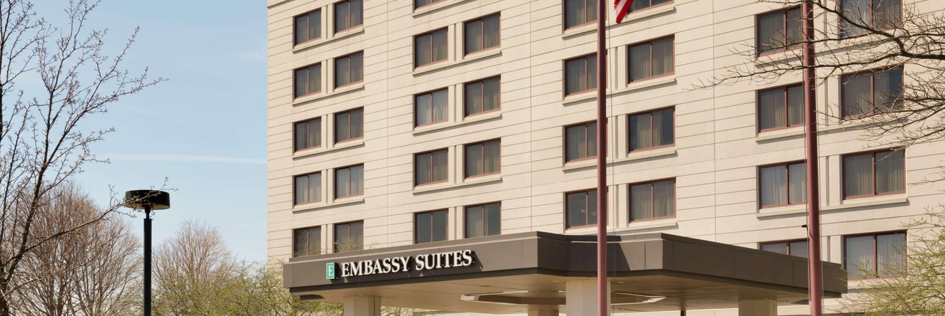 Embassy Suites By Hilton Chicago North Shore Deerfield, Дирфилд — фото 1