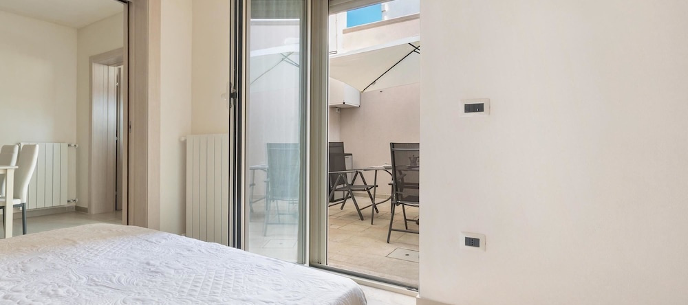 San Pancrazio Suite Apartments, 圣潘克拉齐奥萨伦蒂诺 — 照片 1