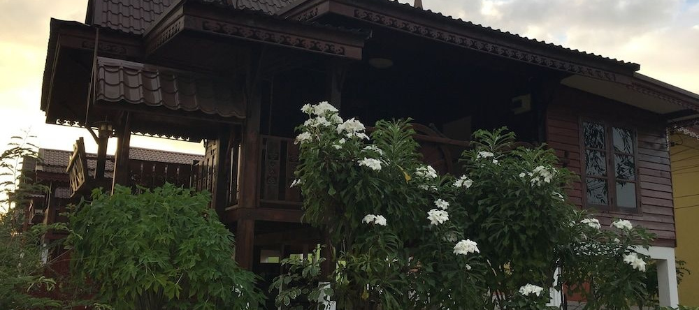 Songphu Homestay, Prakhon Chai — photo 1