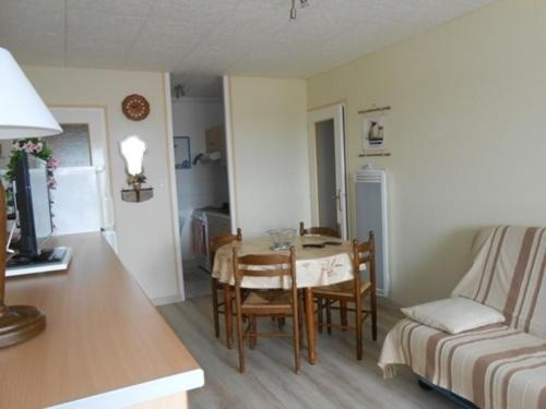 Appartement Saint-Hilaire-De-Riez, 2 Pièces, 4 Personnes - Fr-1-324-19, Сент-Илер-де-Рье — фото 1