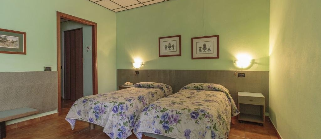 Hotel Il Telegrafo, Меленьяно — фото 1