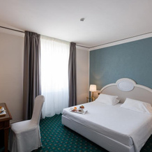 Hotel Alli Due Buoi Rossi, 亚历山德里亚 — 照片 5