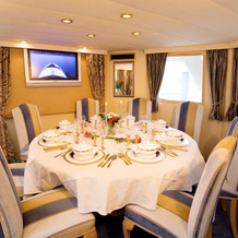 United Spirit Yacht, Труса — фото 5
