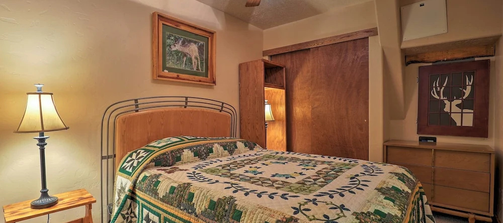 Big Family Fun! Mtn Cabin Between Bryce & Zion, 长谷交汇处 — 照片 1