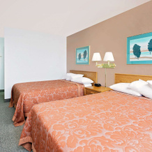 LakeWood Inn & Suites, 德瓦亚克 — 照片 4