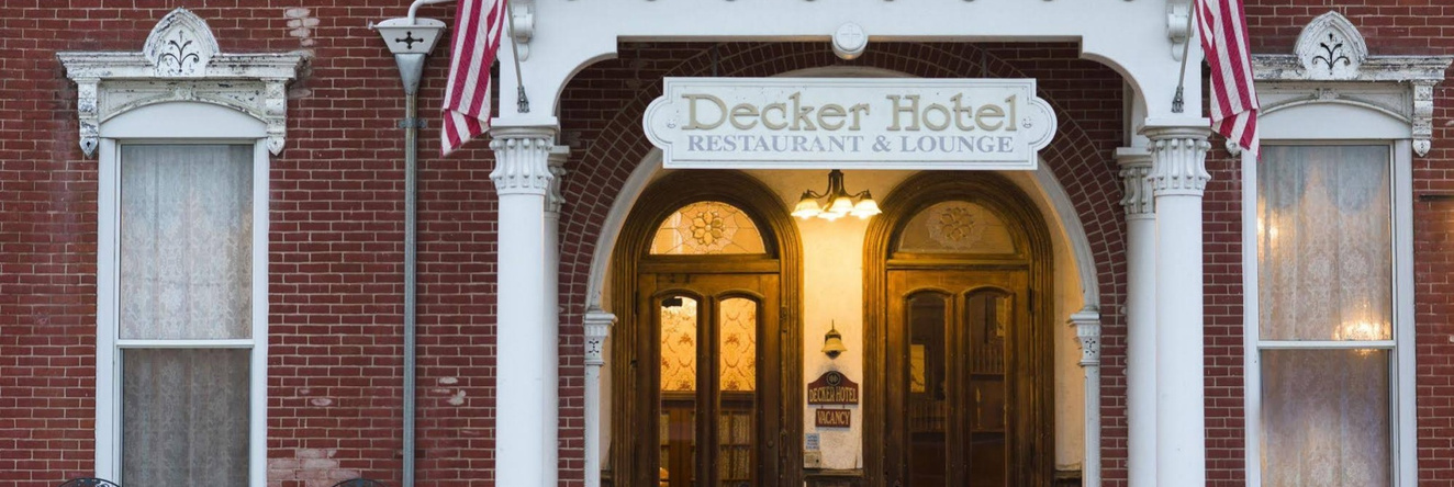 Decker Hotel & Bar, Макокета — фото 1