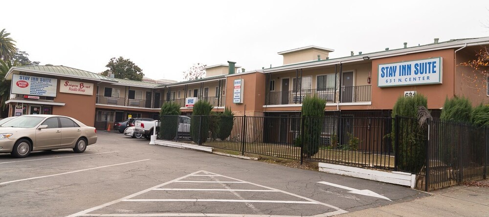 Stockton Travelers Motel, Стоктон — фото 1