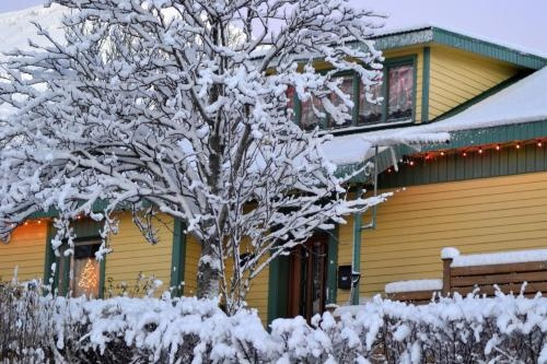 Reydarfjordur Apartment, Reydarfjoerdur — photo 1
