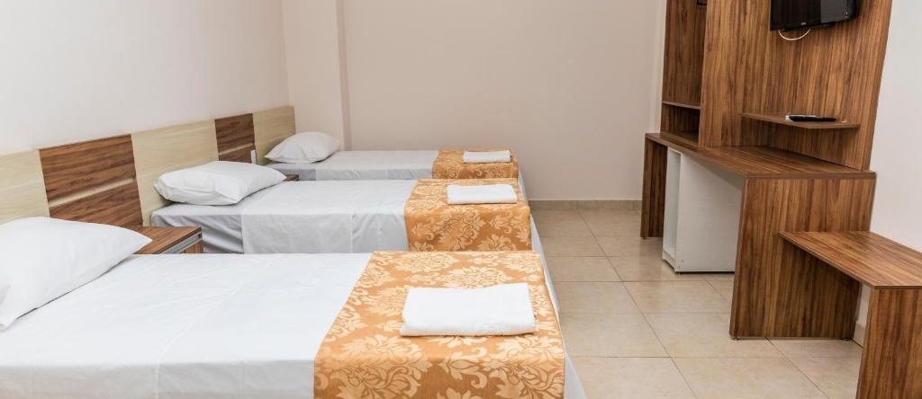 Vila Real Hotel, 波尔图纳西乌纳尔 — 照片 1