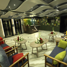 Hummingbird Hotel and Banquet, 阿南德 — 照片 5