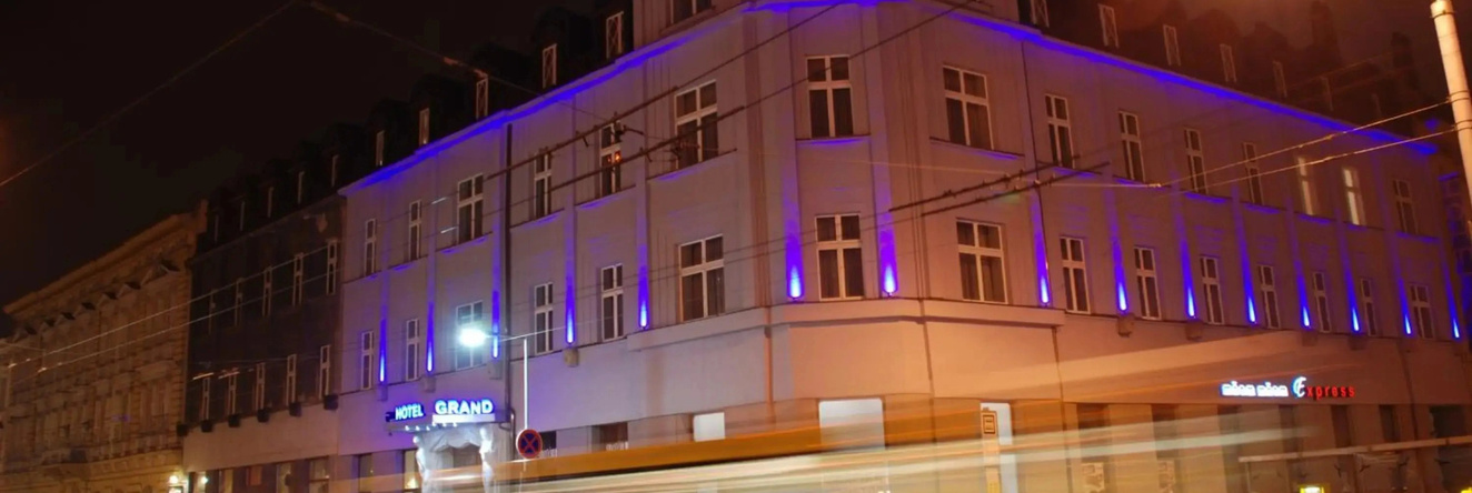 Hotel Grand, Градец-Кралове — фото 1
