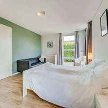 Lovely Holiday Home in Zeewolde With a Swimming Pool, 希尔登 — 照片 2