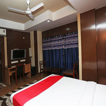 OYO 24855 Ambassador Hotel, 查克达哈 — 照片 5