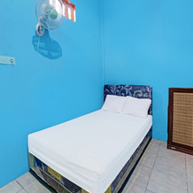 SPOT ON 91811 Rumah Inap Bunda Nurhayati, 塔纳克阿武 — 照片 5