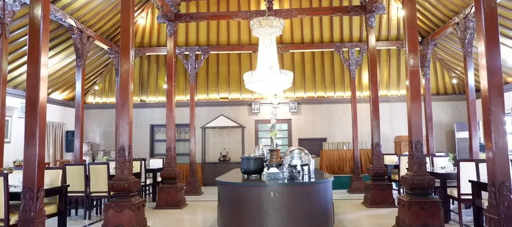 Ataya Hotel, Бойолали — фото 1