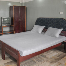 SPOT ON 49477 Hotel Galaxy, Dimapur — photo 2