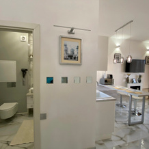 V Sovremennom Stile S Kaminom Apartments, 兹韦尼哥罗德 — 照片 3