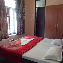 Maa Yoga Ashram Mini-Hotel, 瑞诗凯诗 — 照片 5