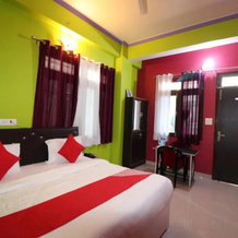 Hotel Rawat Palace By OYO Rooms, 皮托拉加尔 — 照片 3