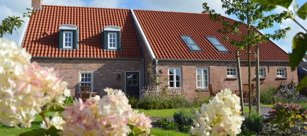 Old Bakery - Former Stable, Westerhusen — photo 1
