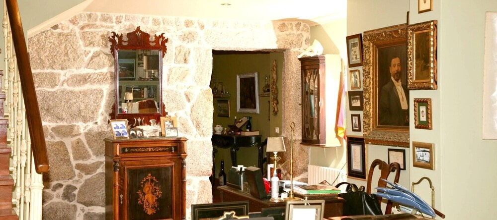House With 5 Bedrooms in Pontevedra, With Enclosed Garden, 贡多马尔 — 照片 1